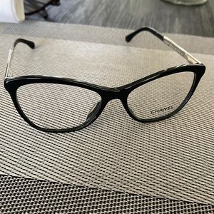 Chanel readers. No prescription. Mother of pearl on arms.